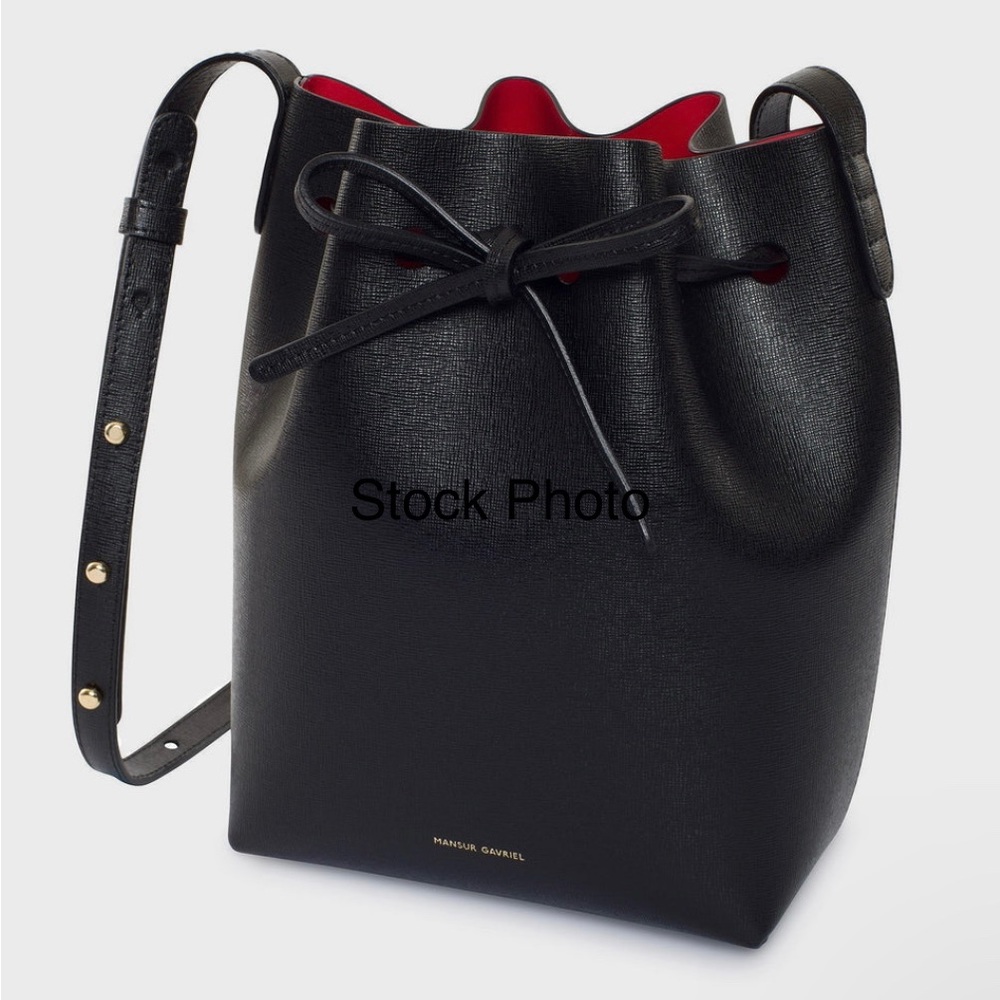 💯 AUTHENTIC MANSUR GAVRIEL MINI BUCKET BAG.